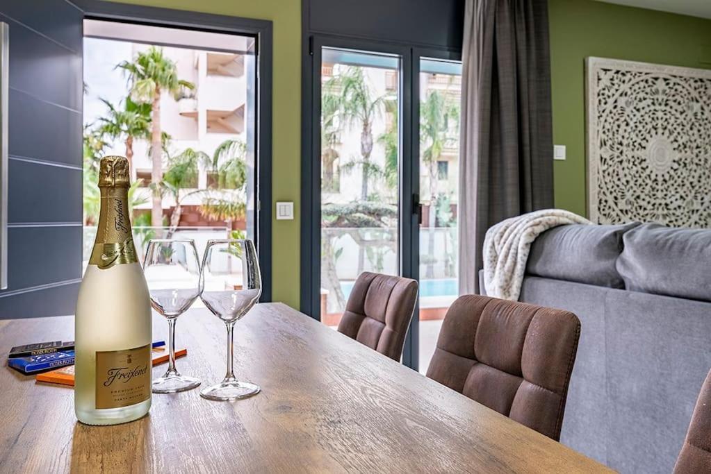 5 Stelle Piscina, Jacuzzi, Wifi - 2 Min Dal Mare Διαμέρισμα Miami Playa Εξωτερικό φωτογραφία
