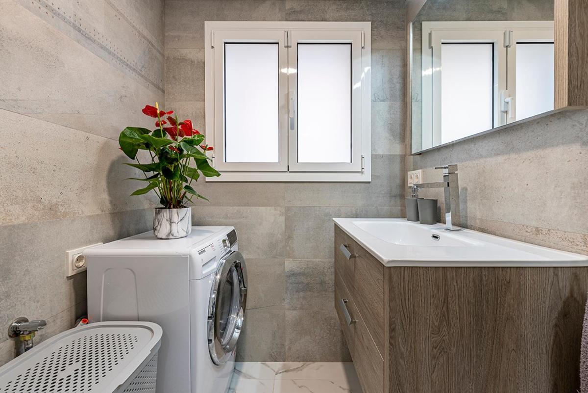5 Stelle Piscina, Jacuzzi, Wifi - 2 Min Dal Mare Διαμέρισμα Miami Playa Εξωτερικό φωτογραφία